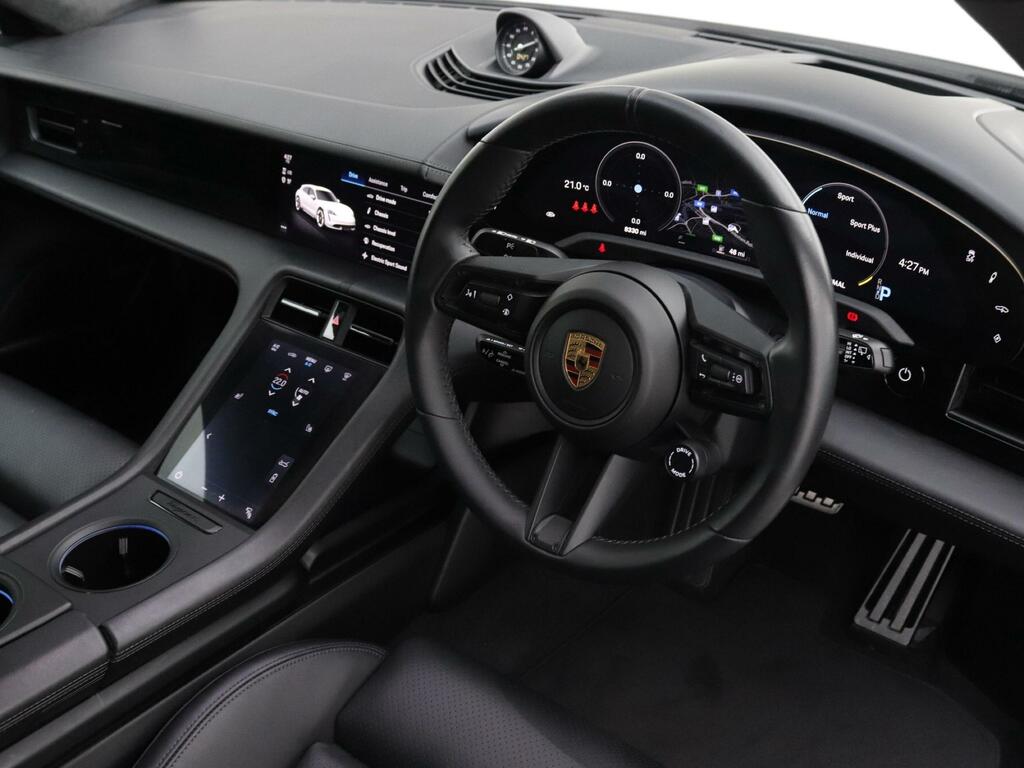 Porsche Taycan Performance Plus 93.4Kwh Gts Blue #9