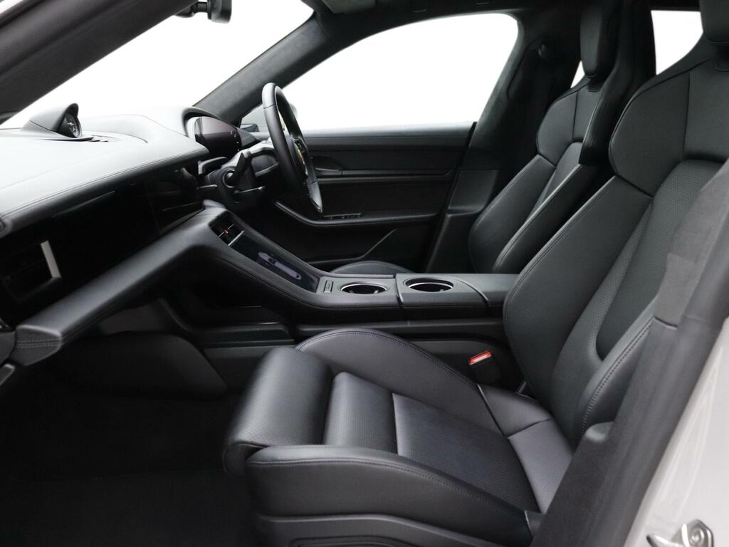 Porsche Taycan Performance Plus 93.4Kwh Gts Blue #13