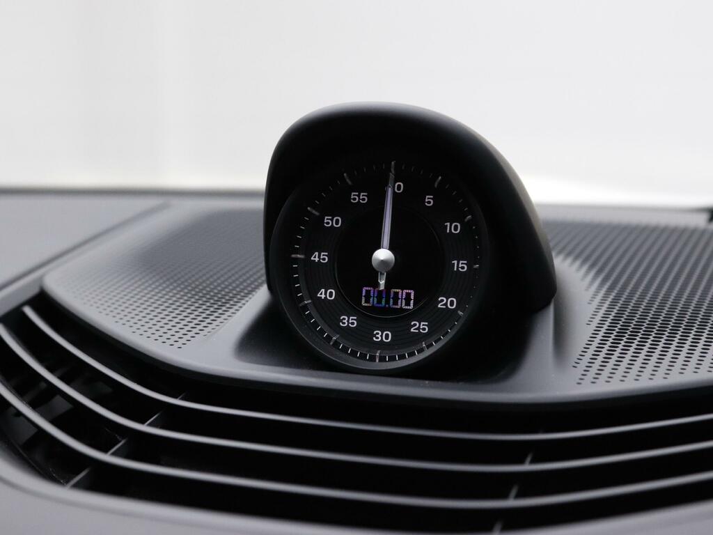 Porsche Taycan Performance Plus 93.4Kwh Gts Blue #17