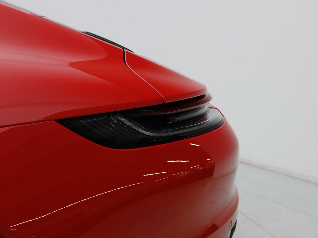 Porsche 911 Carrera 992 II Silver #21