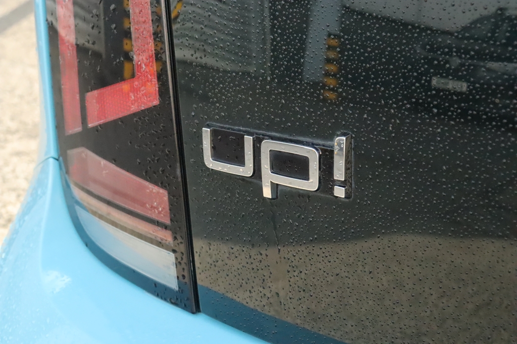 Volkswagen Up 2016 1.0L Move Up 59 Bhp White #22
