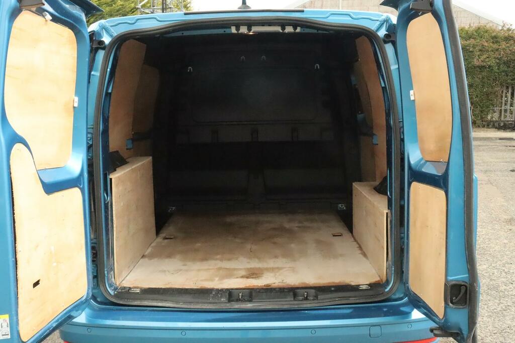 Volkswagen Caddy Maxi Tsi Dsg 116 Ps - 2024 25 Blue #10