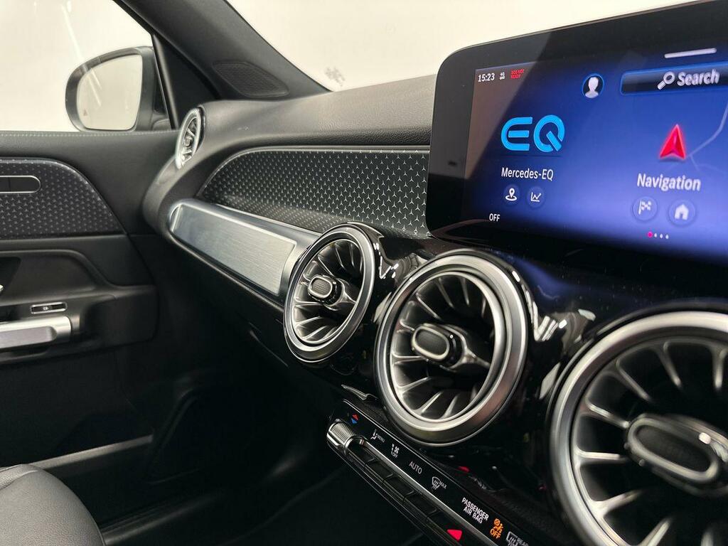 Mercedes-Benz EQB Suv Black #37