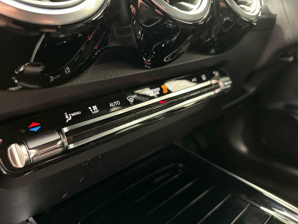 Mercedes-Benz EQB Suv Black #32