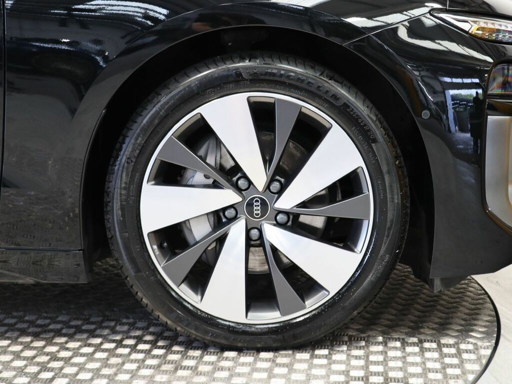 Audi A6 Black Edition 50 Tfsi E Quattro 299 Ps S Tronic Red #5