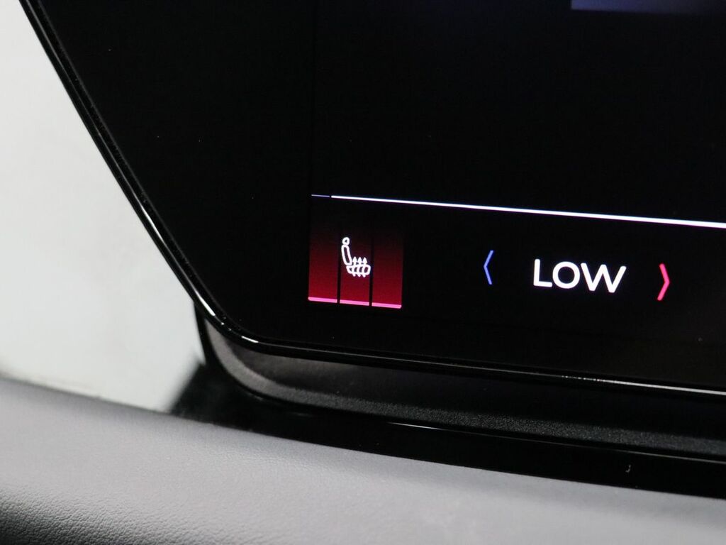 Audi A6 Black Edition 50 Tfsi E Quattro 299 Ps S Tronic Red #15
