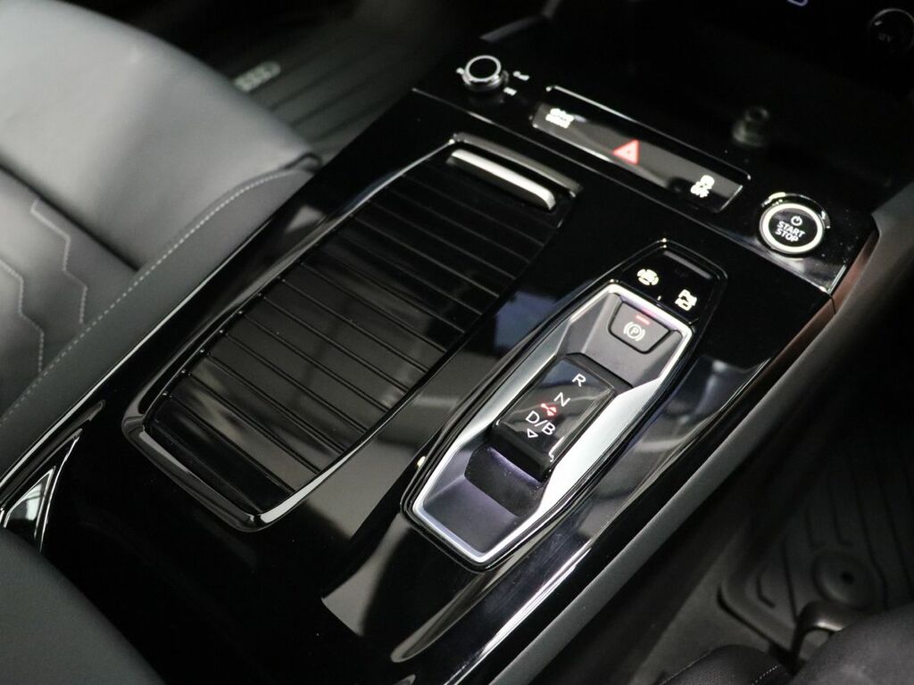 Audi A6 Black Edition 50 Tfsi E Quattro 299 Ps S Tronic Red #44