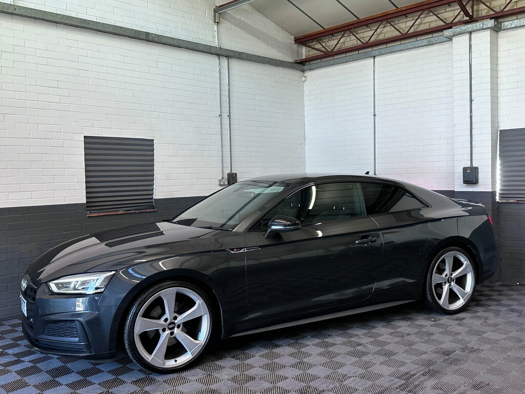 Audi A5 2.0 Tfsi 40 Black Edition Coupe S Troni Grey #5