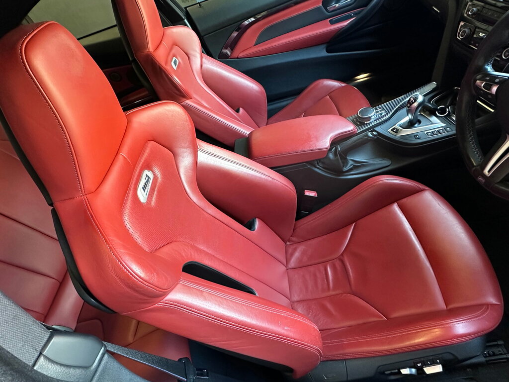 BMW M4 Automatic White #41