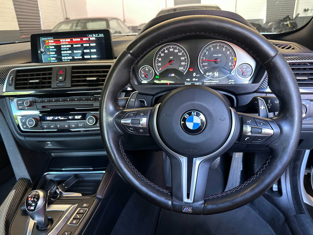 BMW M4 Automatic White #52