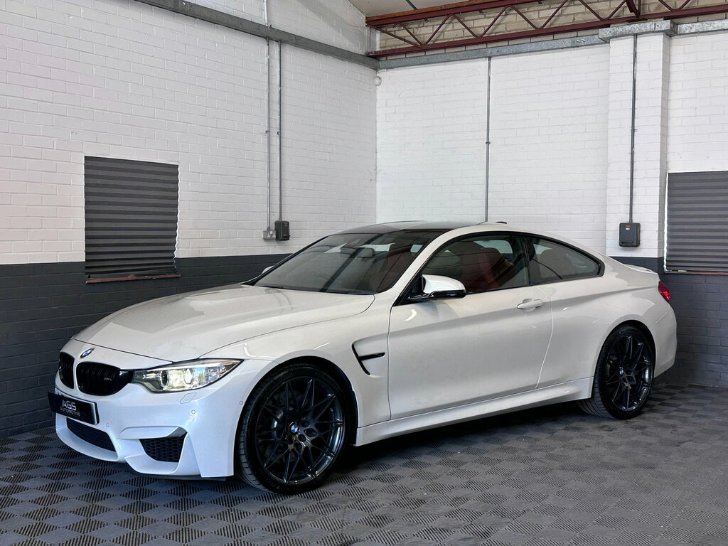 BMW M4 Automatic White #8