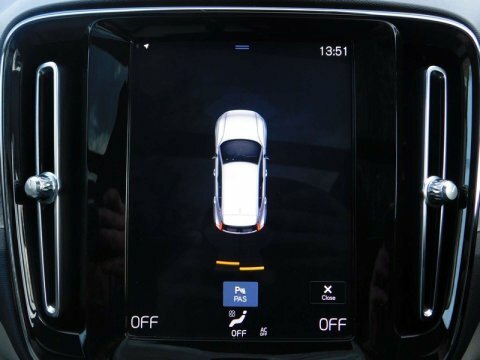 Volvo XC40 2.0 T4 R-design Grey #21