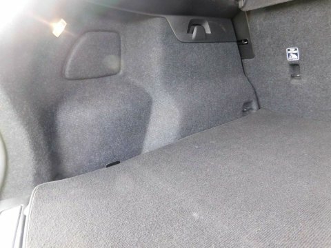 Volvo XC40 2.0 T4 R-design Grey #32