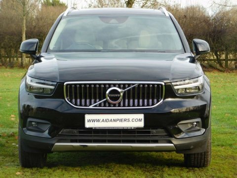 Volvo XC40 2.0 T4 Inscription Black #4