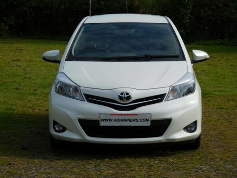 Toyota Yaris 1.4 D-4d Icon White #4