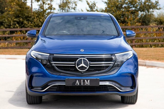 Mercedes-Benz EQC 400 80Kwh Amg Line Blue #3
