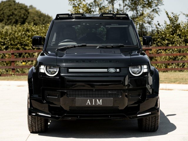 Land Rover Defender 110 D250 Mhev X-dynamic S Black #4