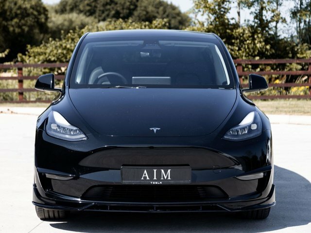 Tesla Model Y Motor Performance Suv LA72VHU Black #4