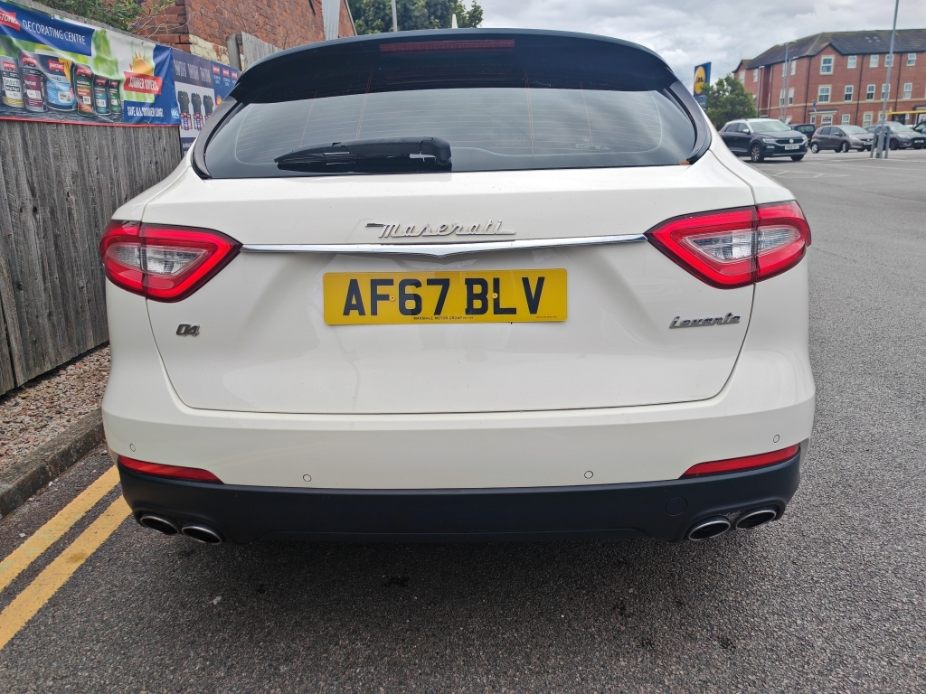 Maserati Levante V6 Gransport #8
