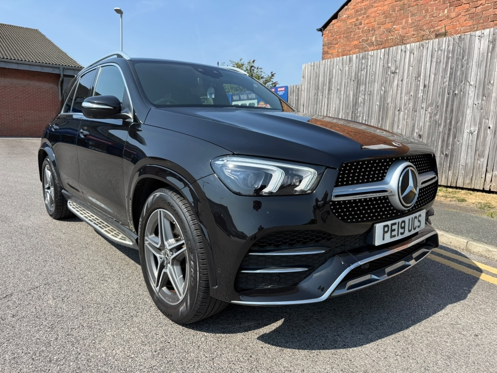 Mercedes-Benz GLE Class 2.0 Gle 300 D 4Matic Amg Line Premium Black #2