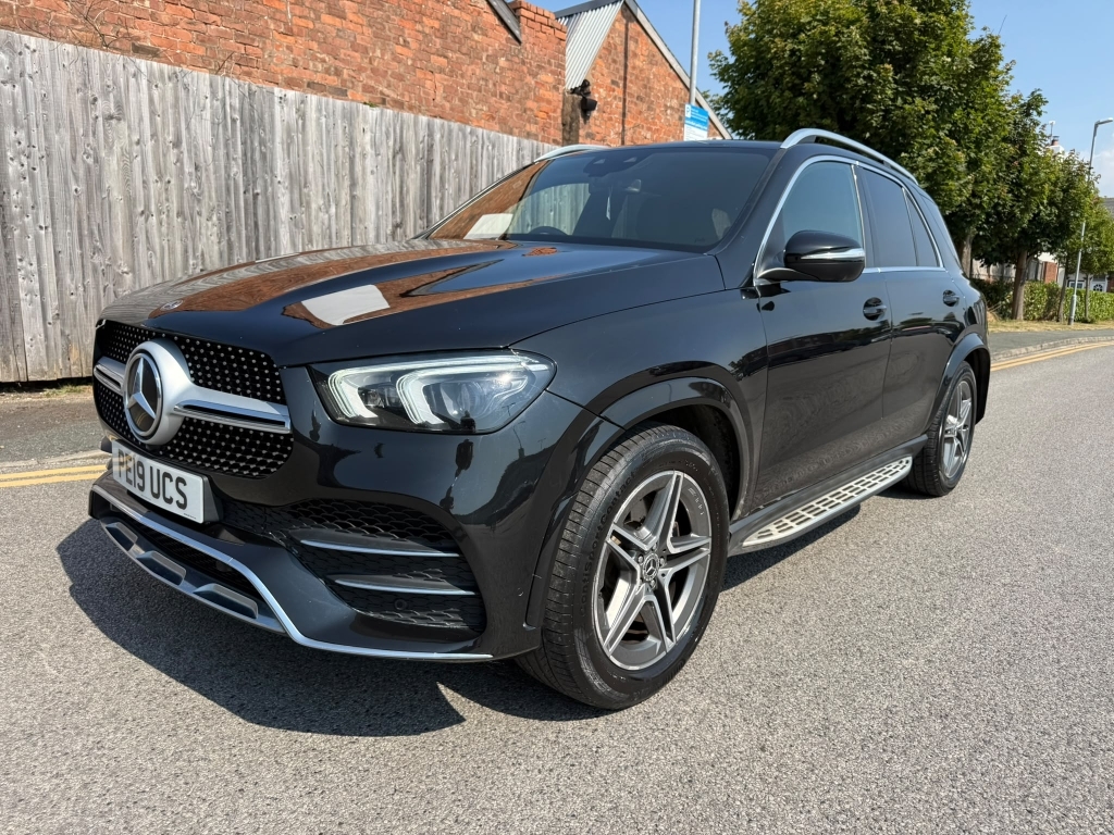 Mercedes-Benz GLE Class 2.0 Gle 300 D 4Matic Amg Line Premium Black #4