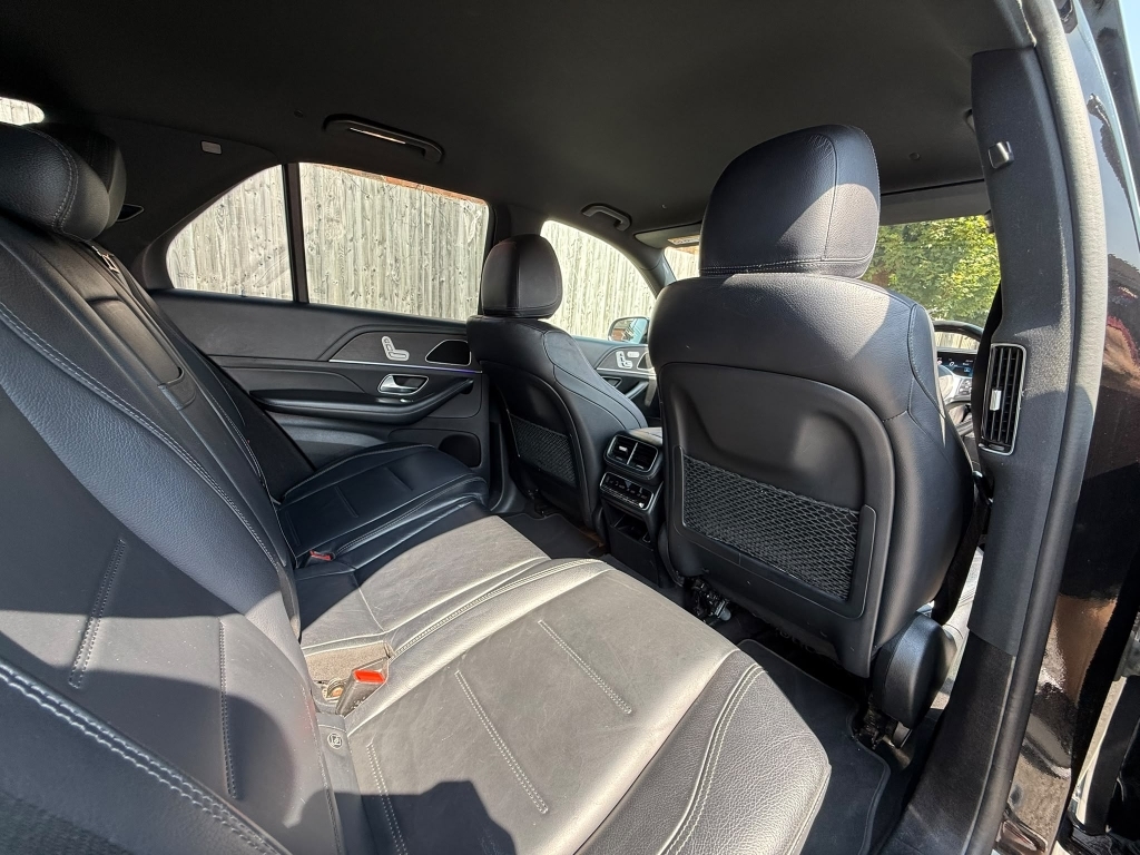 Mercedes-Benz GLE Class Mercedes-benz Estate 300D 4Matic Amg Line P Black #17