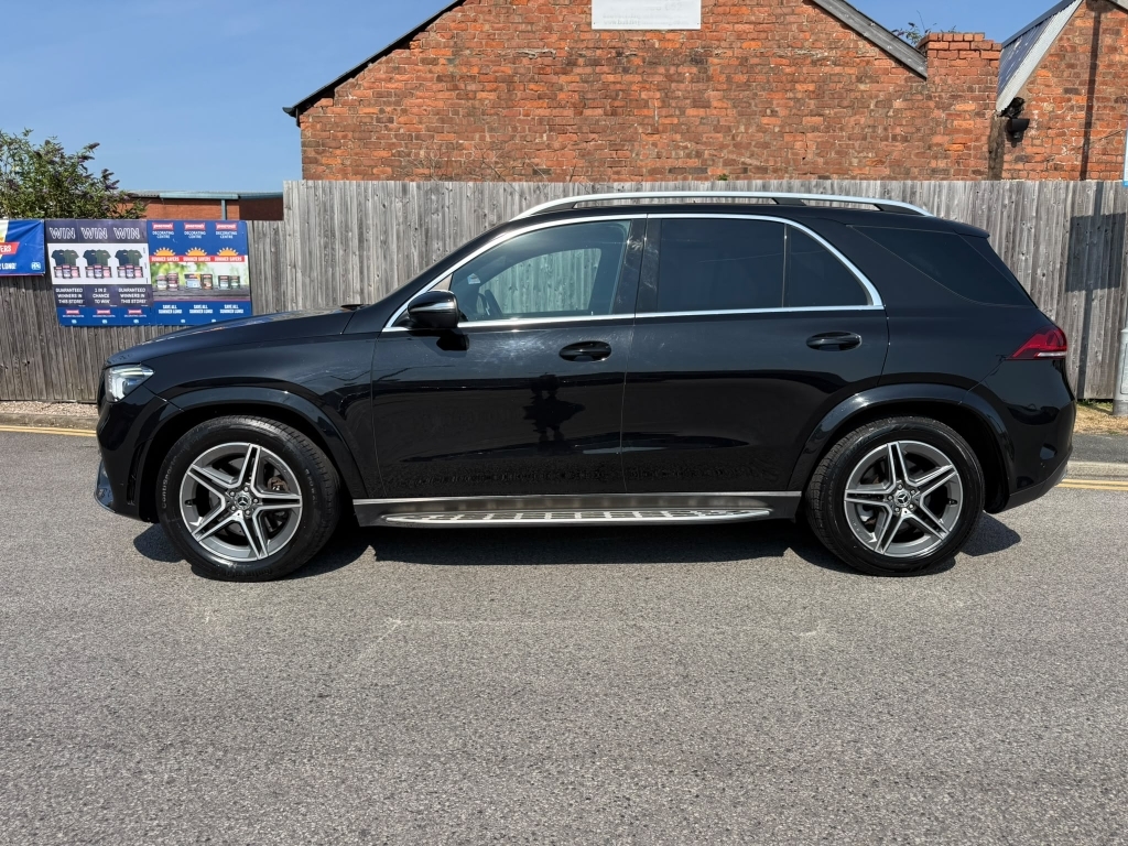 Mercedes-Benz GLE Class 2.0 Gle 300 D 4Matic Amg Line Premium Black #6