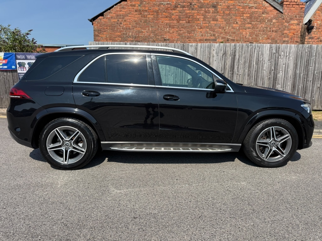 Mercedes-Benz GLE Class 2.0 Gle 300 D 4Matic Amg Line Premium Black #5