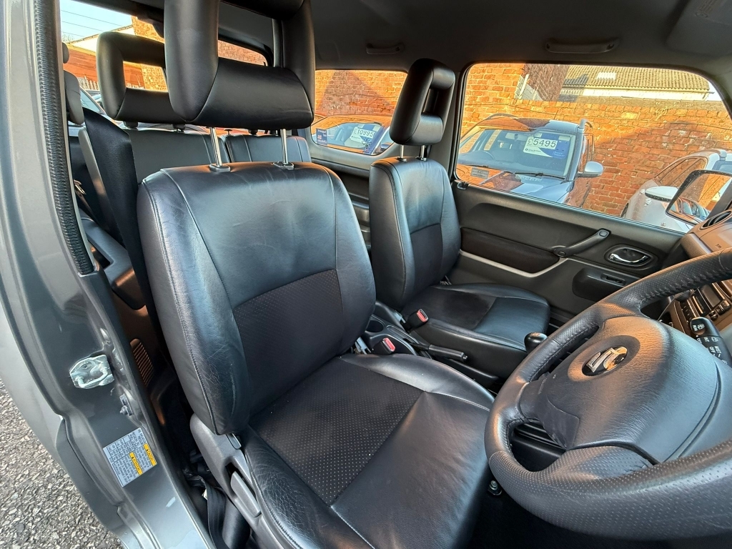 Suzuki Jimny Jlx Plus Grey #12