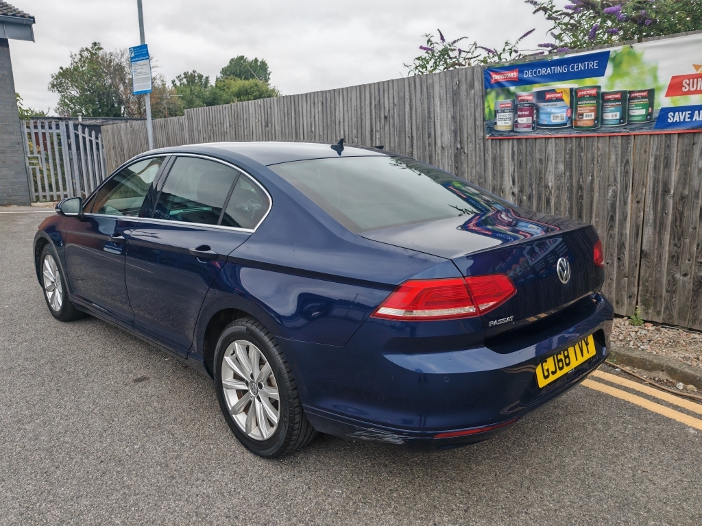 Volkswagen Passat Passat R Line Tdi Bluemotion Technology S-a Black #7
