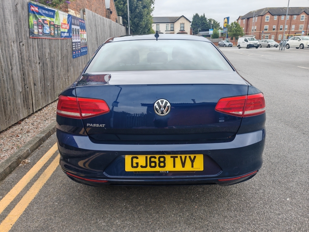 Volkswagen Passat Passat R Line Tdi Bluemotion Technology S-a Black #8