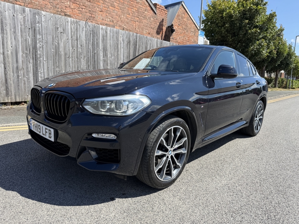 BMW X4 3.0 Xdrive30d M Sport Black #4