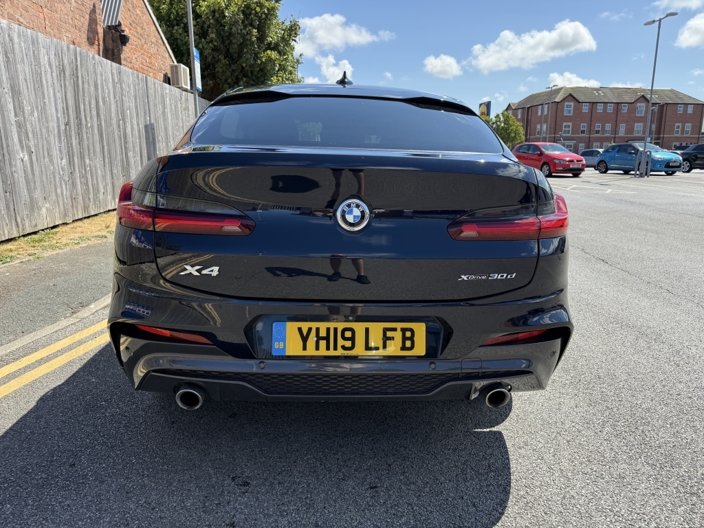 BMW X4 3.0 Xdrive30d M Sport Black #5
