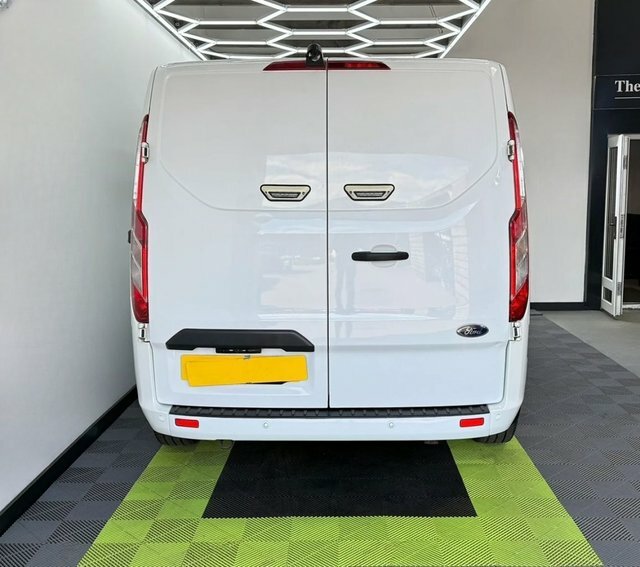 Ford Transit Custom 2.0 Tdci 310 Panel YR18SNV White #4