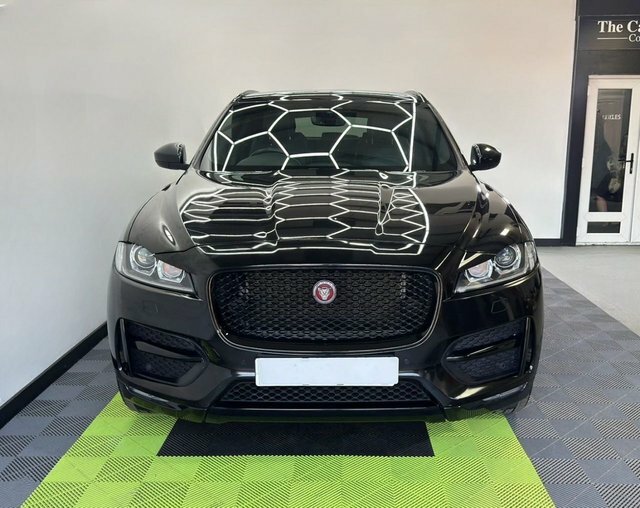 Jaguar F-Pace 2.0 D180 R-sport Suv AE19NWJ Black #3