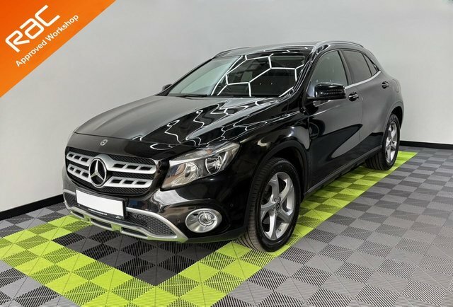 Mercedes-Benz GLA Class 2.1 Gla220d Sport Executive Black