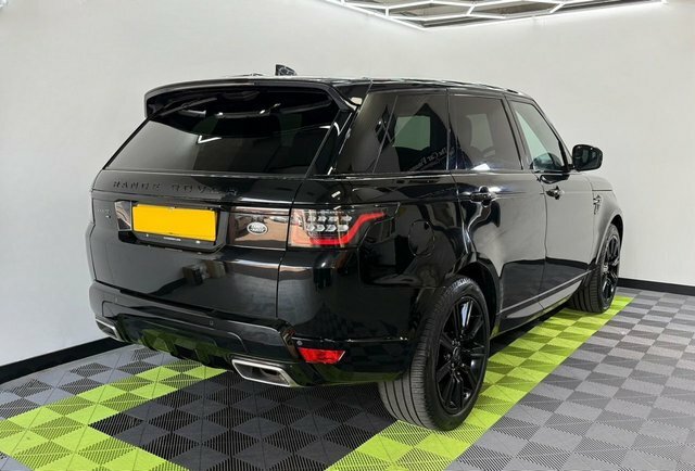 Land Rover Range Rover Sport 3.0 D250 Mhev Hse Black #2