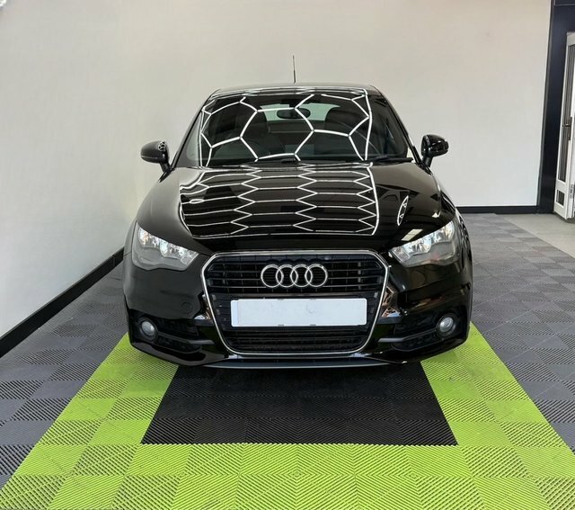 Audi A1 S Line Black #3