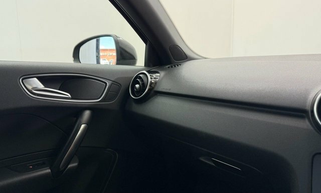 Audi A1 S Line Black #14