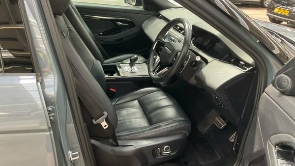 Land Rover Range Rover Evoque 2.0 D200 Mhev R-dynamic BU71OLO Grey #2