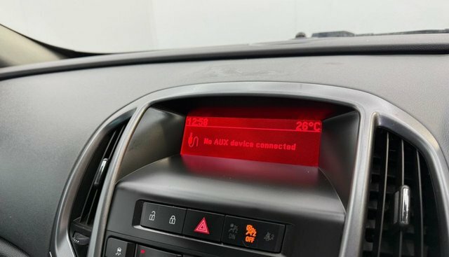 Vauxhall Astra GTC Sri Cdti Ss White #18