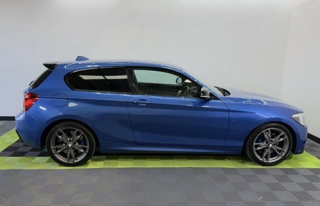 BMW 1 Series 3.0 M135i Hatchback ND64UHU Blue #5