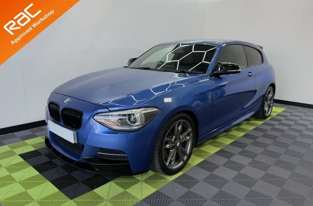 BMW 1 Series 3.0 M135i Hatchback Blue