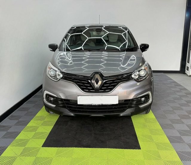 Renault Captur 0.9 Tce Energy Iconic Grey #3