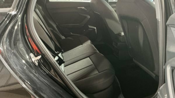 Audi A3 2.0 Tdi 30 Technik KN71WRF Black #6