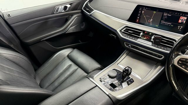 BMW X5 Xdrive45e M Sport Techpro Pk Black #24