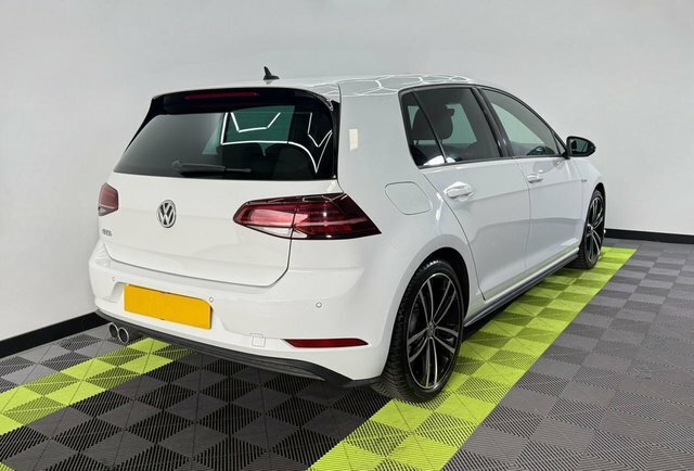 Volkswagen Golf 1.5 Tsi Evo 150 Gt Dsg White #2