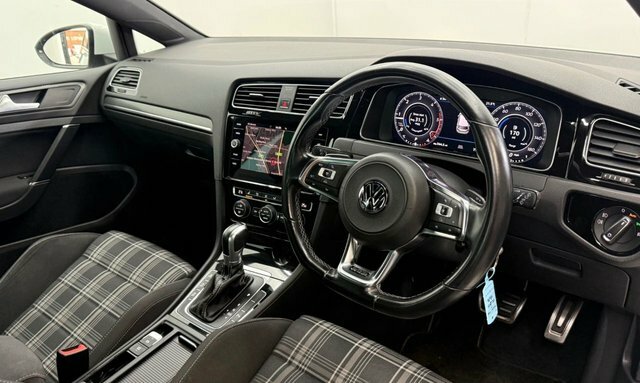 Volkswagen Golf 1.5 Tsi Evo 150 Gt Dsg White #8