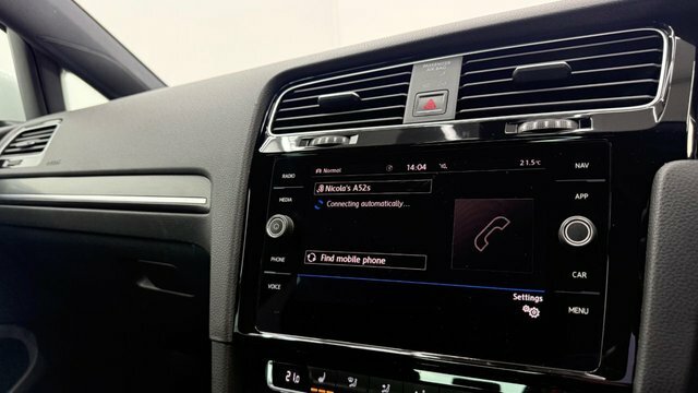 Volkswagen Golf 1.5 Tsi Evo 150 Gt Dsg White #20
