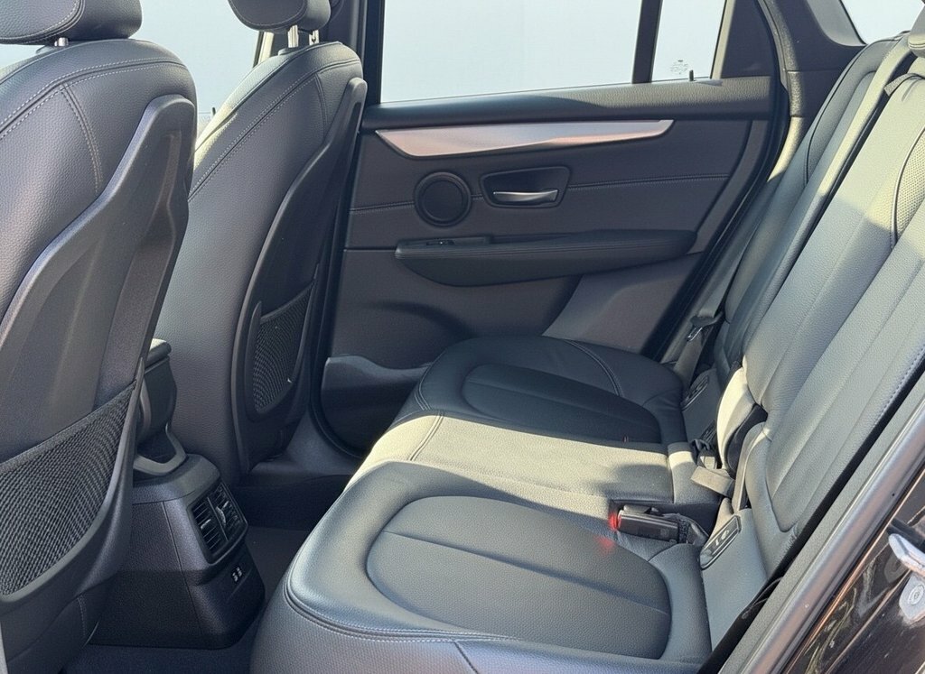 BMW 2 Series Active Tourer 218I Se Black #9